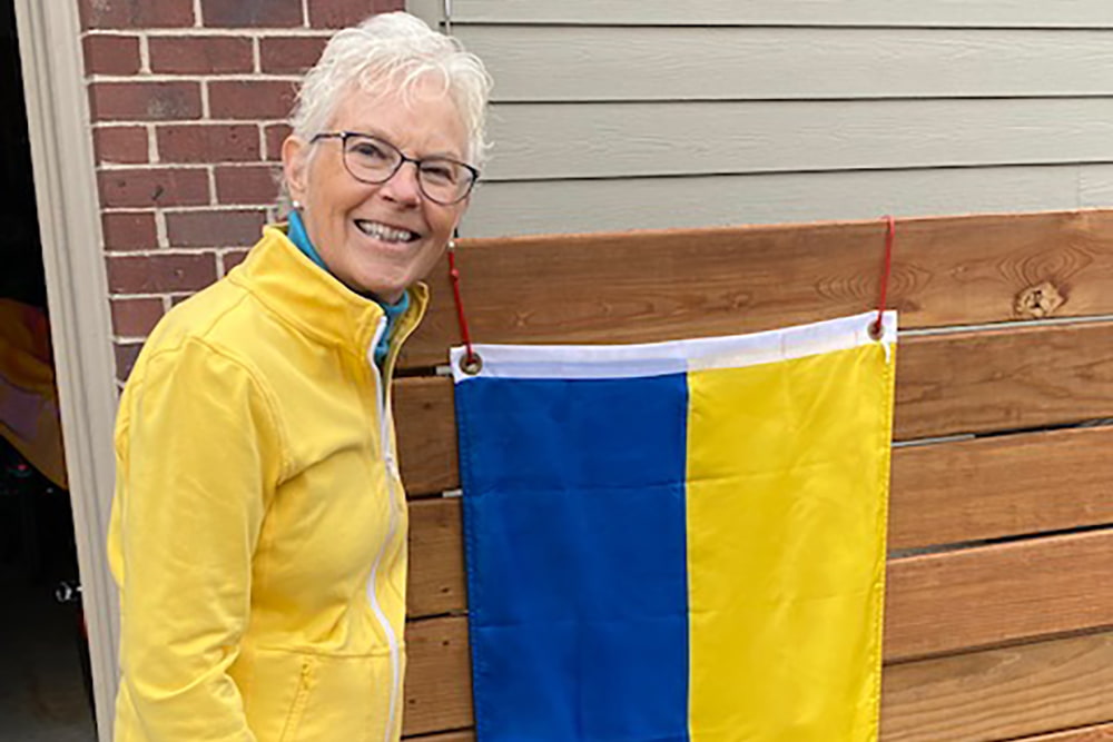 Nancy with Ukrainian flag